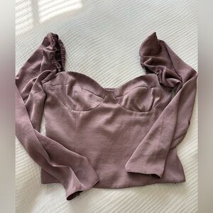 Aritizia Wilfred Women’s Sweetheart Neckline Long-Sleeve Top in Dusty Mauve